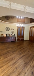 Приватний будинок 240 м² - Володимира Маяковського, Батумі, Грузія
