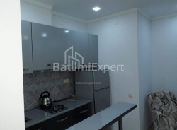 Квартира 2-комн 47 м² - Юсуфа Кобаладзе, Батумі
