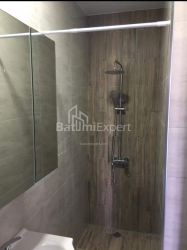 Квартира 1-комн 30.7 м² - Еквтіме Такаішвілі, Батумі