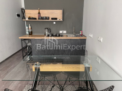 Квартира 1-комн 30 м² - Ангiса, Батумі