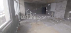 Квартира 4-комн 85.6 м² - Жиулі Шартава, Батумі