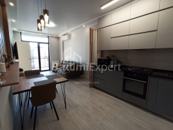 Квартира 3-комн 62 м² - Вахтанга Горгасали, Батумі