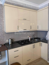 Квартира 3-комн 77 м² - Царя Парнаваза, Батумі