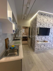 Квартира 2-комн 50 м² - Ангiса, Батумі