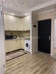 Квартира 2-комн 45 м² - Гіоргі Брцкінвале, Батумі