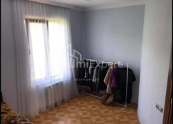 Приватний будинок 180 м² - Фрiдiона Халвашi, Батумі, Грузія