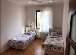 Приватний будинок 180 м² - Фрiдiона Халвашi, Батумі, Грузія