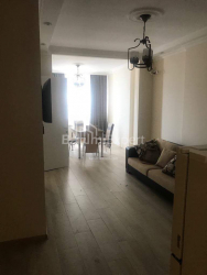 Квартира 2-комн 68 м² - Шерифа Хімшіашвілі, Батумі
