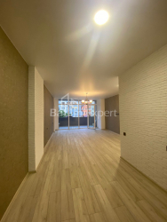 Квартира 45 м² - Академіка Мамія Комахідзе, Батумі, Грузія