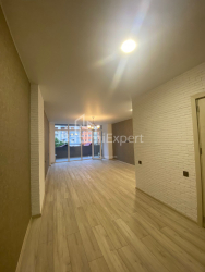 Квартира 45 м² - Академіка Мамія Комахідзе, Батумі, Грузія