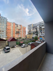 Квартира 45 м² - Академіка Мамія Комахідзе, Батумі, Грузія