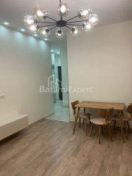 Квартира 3-комн 60 м² - Ангiса, Батумі