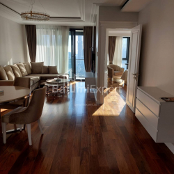 Квартира 3-комн 84 м² - Руставелі, Батумі