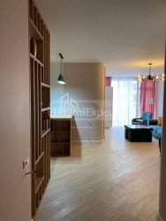 Квартира 3-комн 91 м² - Шерифа Хімшіашвілі, Батумі