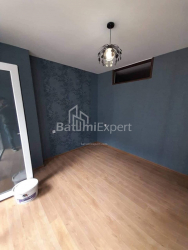 Квартира 3-комн 53 м² - Ангiса, Батумі