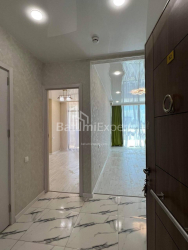 Квартира 2-комн 47 м² - Жиулі Шартава, Батумі