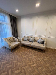 Квартира 2-комн 48 м² - Ангiса, Батумі
