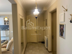Квартира 100 м² - Зураба Горгiладзе, Батумі, Грузія