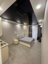 Квартира 2-комн 52 м² - Шерифа Хімшіашвілі, Батумі