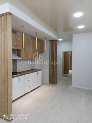 Квартира 3-комн 65 м² - Ангiса, Батумі
