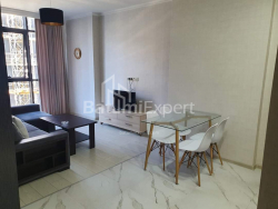 Квартира 2-комн 42 м² - Ангiса, Батумі