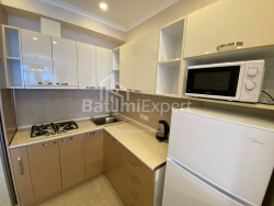 Квартира 63 м² - Зураба Горгiладзе, Батумі, Грузія