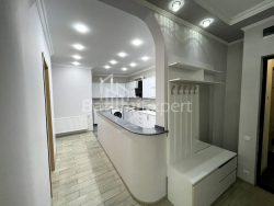 Квартира 110 м² - Михайла Джавахішвілі, Батумі, Грузія