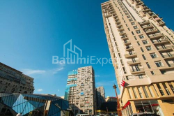 Квартира 100 м² - Зураба Горгiладзе, Батумі, Грузія