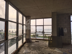 Квартира 3-комн 72.5 м² - Леха і Марії Качинських, Батумі