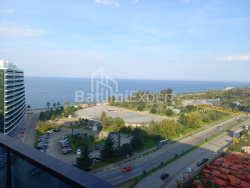 Квартира 56.8 м² - Леха і Марії Качинських, Батумі, Грузія