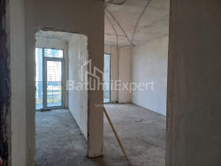 Квартира 56.8 м² - Леха і Марії Качинських, Батумі, Грузія