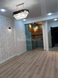 Квартира 55 м² - Алея Героїв, Батумі, Грузія