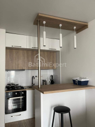 Квартира 2-комн 49.2 м² - Леха і Марії Качинських, Батумі