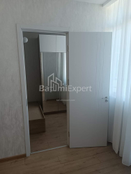 Квартира 46 м² - Ніко Піросмані, Батумі, Грузія