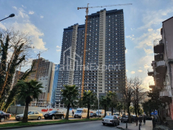 Квартира 40 м² - Ніко Піросмані, Батумі, Грузія