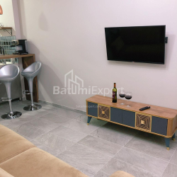 Квартира 48 м² - Алея Героїв, Батумі, Грузія