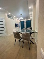 Квартира 3-комн 64 м² - Ніко Піросмані, Батумі