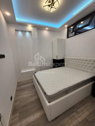Квартира 40 м² - Ніко Піросмані, Батумі, Грузія