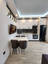 Квартира 2-комн 40 м² - Ніко Піросмані, Батумі