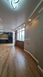 Квартира 4-комн 101 м² - Важа-Пшавела, Батумі
