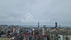 Квартира 100 м² - Еквтіме Такаішвілі, Батумі, Грузія