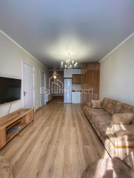 Квартира 3-комн 60 м² - Академіка Мамія Комахідзе, Батумі