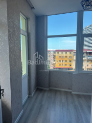 Квартира 3-комн 63 м² - Шалва Інасаридзе, Батумі
