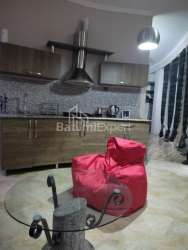Квартира 2-комн 44 м² - Комахідзе, Батумі