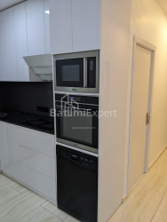 Квартира 82.5 м² - Гіоргі Брцкінвале, Батумі, Грузія
