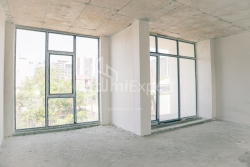 Приватний будинок 9-комн 234 м² - Адліа, Батумі
