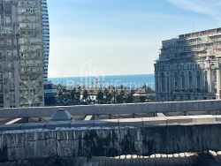 Квартира 9-комн 326.5 м² - Зураба Горгiладзе, Батумі