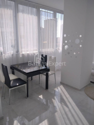 Квартира 75.6 м² - Ніко Піросмані, Батумі, Грузія