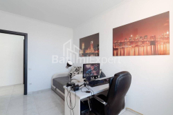 Квартира 75.6 м² - Ніко Піросмані, Батумі, Грузія