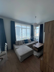 Квартира 3-комн 74.8 м² - Леха і Марії Качинських, Батумі